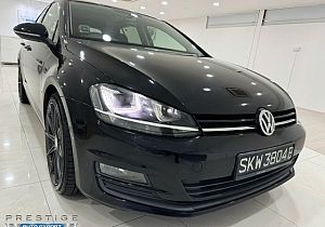 Volkswagen Golf A7 1.4 TSI HID Sunroof 2015 Push Start Black